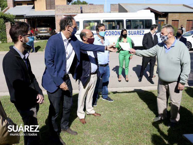 Katopodis y Simone recorrieron obras y conversaron con los vecinos de Villa Belgrano: “Domingo Moccero nos trajo el gas a Villa Belgrano y Ricardo -su hijo- nos trae las cloacas”