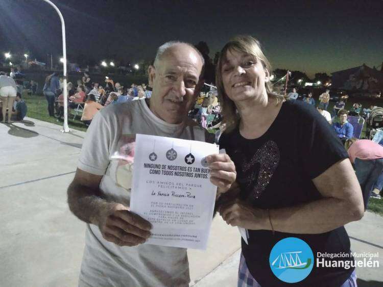 Huanguelén inauguró el paseo navideño