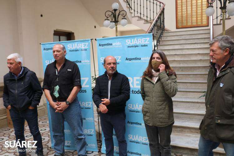 El Ministro de Seguridad Sergio Berni entregó 4 móviles al CPR Coronel Suárez
