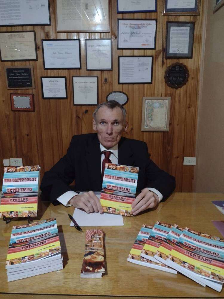 Julio Cesar Melchior: “Es un libro de todos, que nos representa a todos.”
