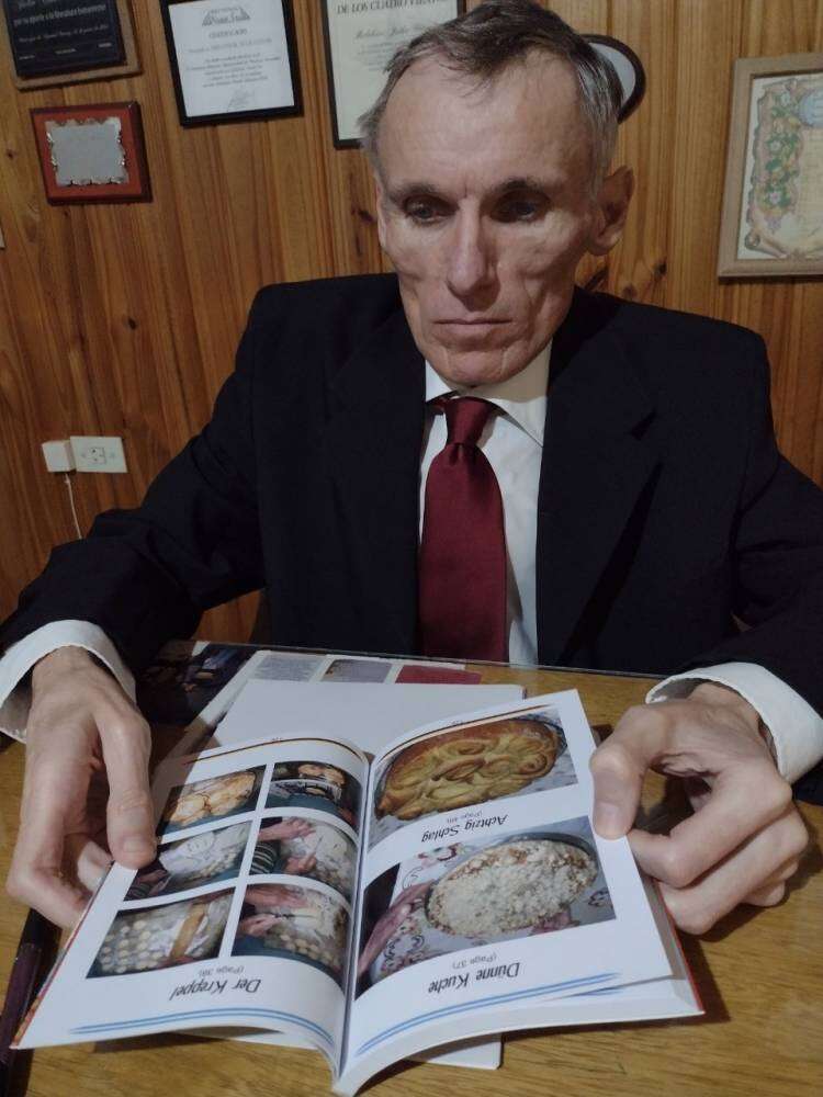 Julio Cesar Melchior: “Es un libro de todos, que nos representa a todos.”