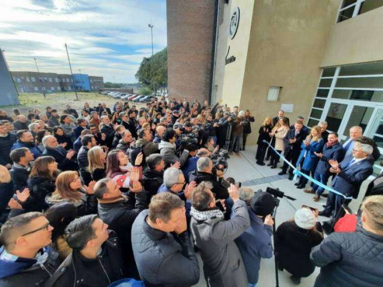 La inauguración de Derecho llegó con importantes anuncios