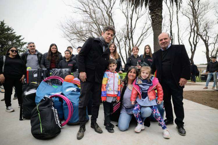 Kicillof y Moccero inauguraron el playón multideportivo sobre Av. Casey
