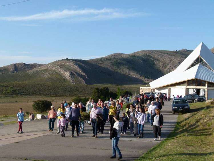 Se realiza la 38º peregrinación al Santuario “Nuestra Señora de Fátima" en Tornquist
