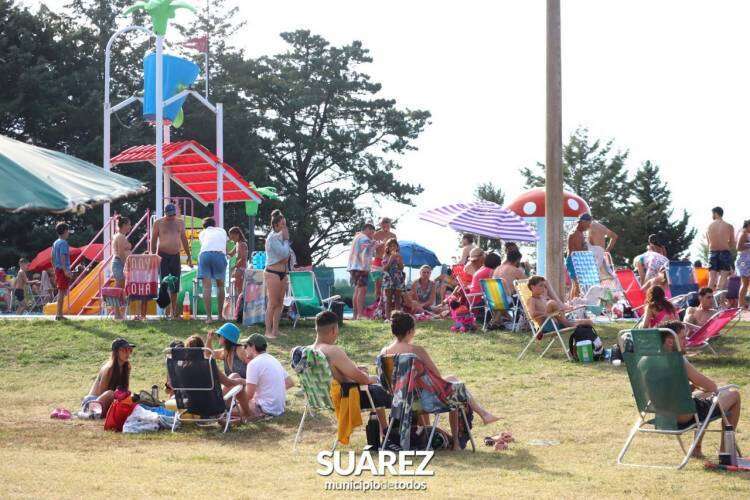 Verano en el Balneario: miles de vecinos colmaron el predio municipal