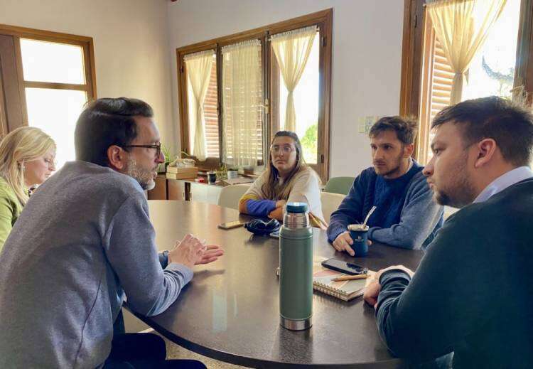 Tornquist y Suárez planifican una agenda de trabajo conjunta en materia de turismo