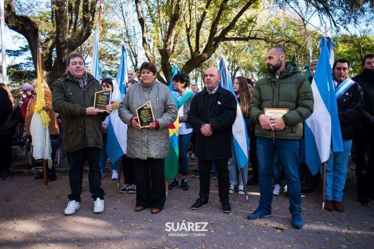 Emocionante reconocimiento al vecino Fabián Díaz