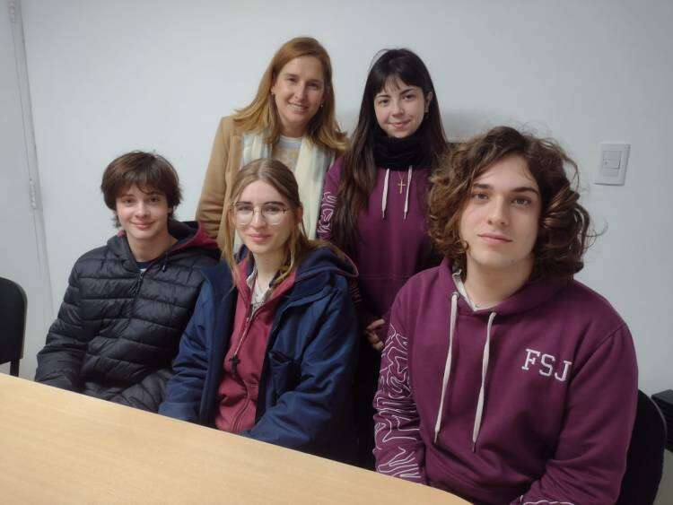 Alumnos de 5° y 6° del Fasta San José elaboraron el proyecto Corredor Turístico Adolfo Alsina