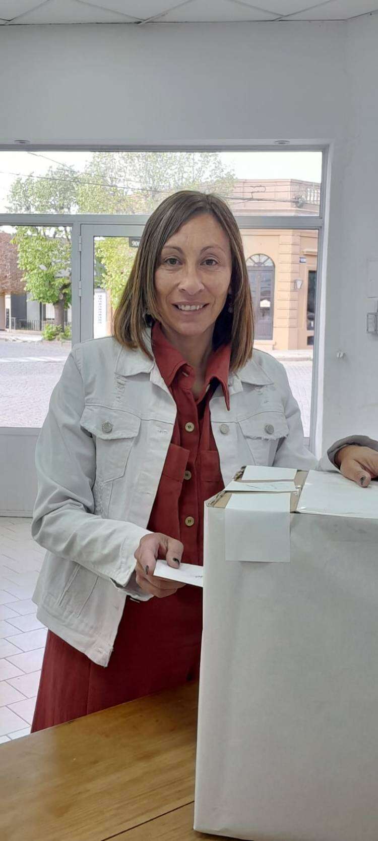Interna de la UCR: En Suárez se impuso la lista de Miguel Fernández