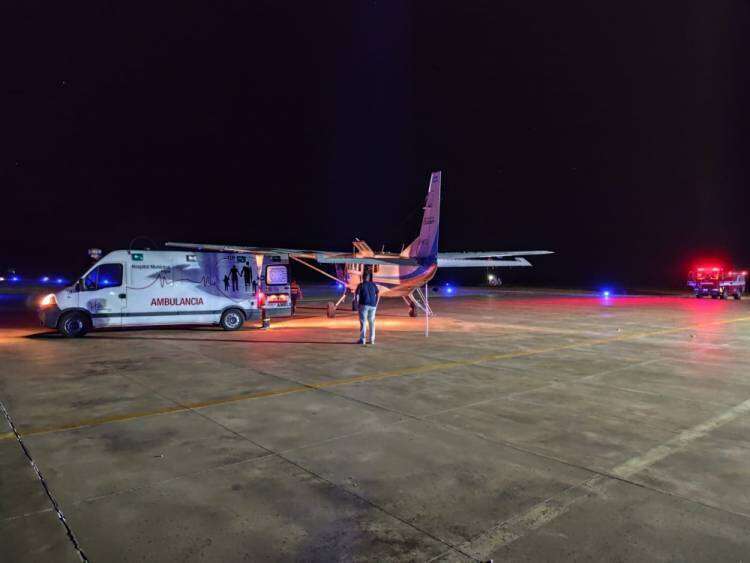 El balizamiento del aeródromo suarense posibilitó un nuevo vuelo sanitario durante la madrugada