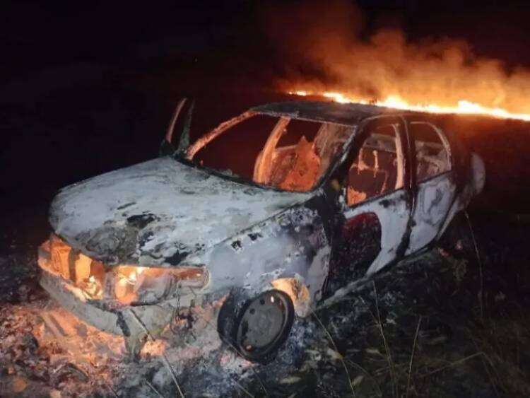 "La Cruz de Fuego" entre las rutas 72 y 51: en dos años, 18 autos incendiados