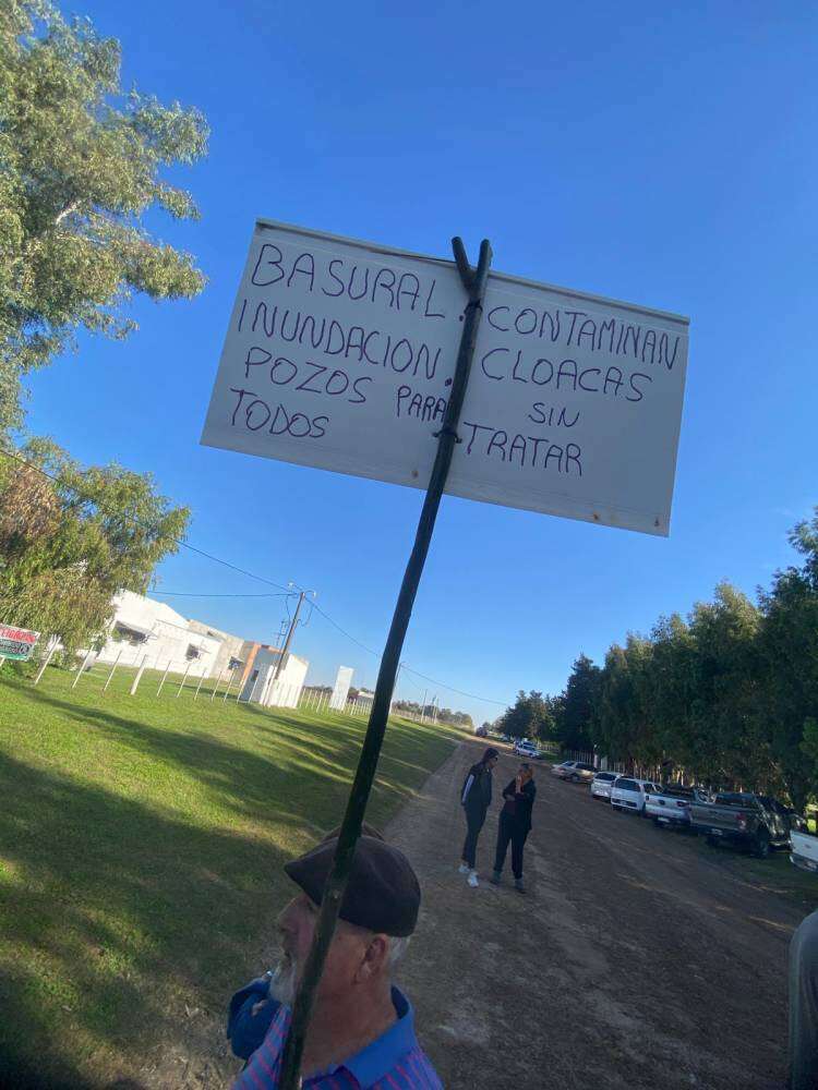 Manifestación de los vecinos de Huanguelén