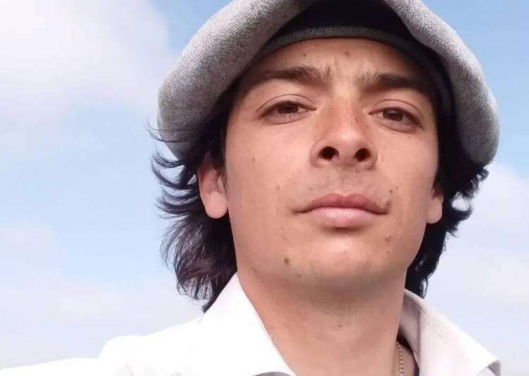 Un joven sufrió la patada de un caballo en un campo de Suárez y pide ayuda