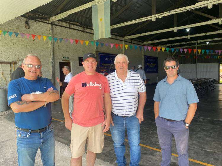 Cálido encuentro de pilotos locales y regionales en un nuevo “Aeroasado”