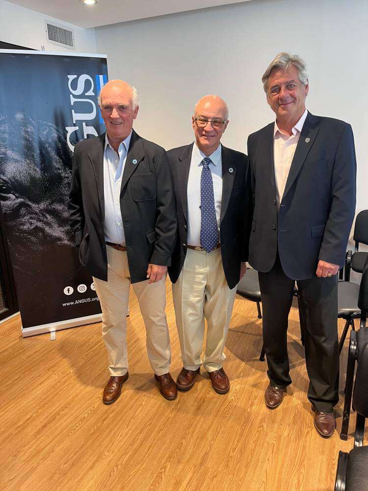 Amadeo Derito asumió como nuevo presidente de la Asociación Argentina de Angus
