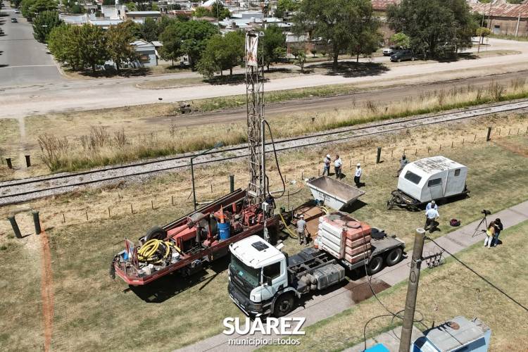 Comenzó la obra del nuevo pozo de agua sobre avenida Casey
