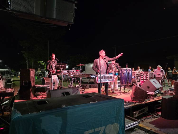 Sommernacht: Santa María vivió su primera Fiesta Peatonal