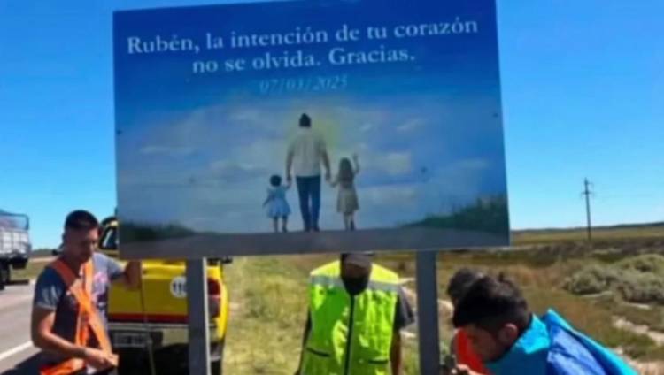 Homenajearon a Rubén Zalazar