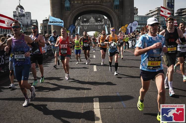 El suarense Santiago Bonaterre batió su marca personal en la maratón de Londres
