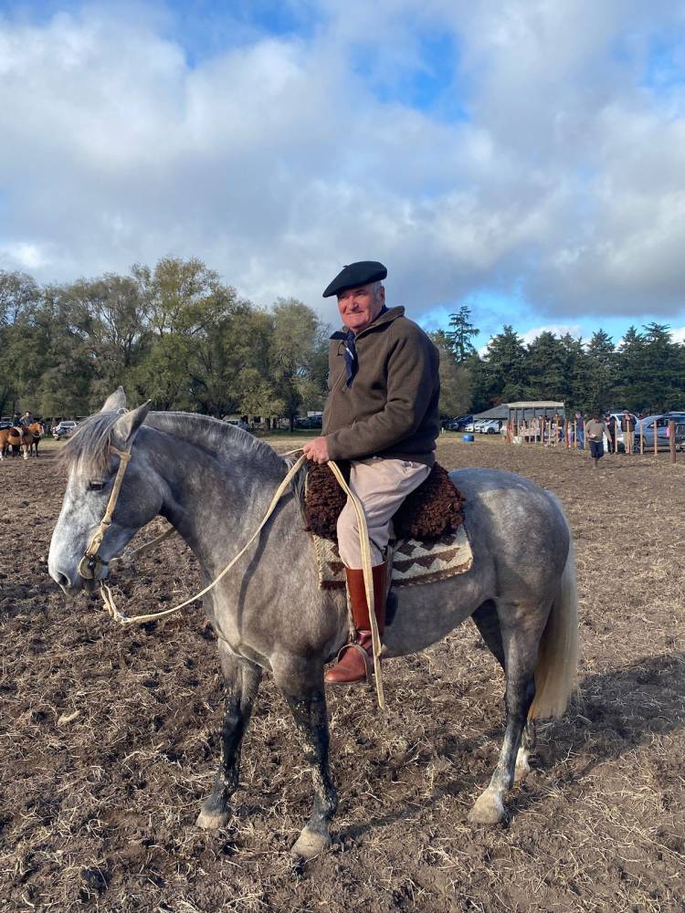 Se inauguró la pista de paleteada en la Sociedad Rural de Coronel Suárez.