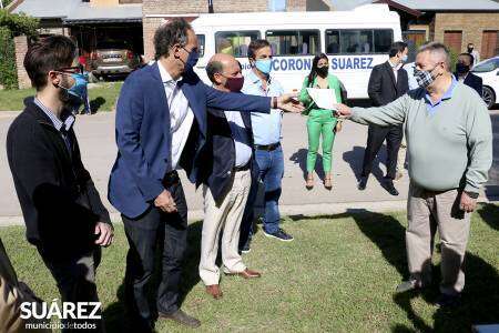 Katopodis y Simone recorrieron obras y conversaron con los vecinos de Villa Belgrano: “Domingo Moccero nos trajo el gas a Villa Belgrano y Ricardo -su hijo- nos trae las cloacas”