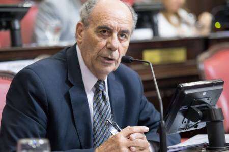El Senador David Hirtz confirmó que llegan obras a la región para mejorar el tendido eléctrico de los distritos de Adolfo Alsina, Coronel Suárez y Guaminí
