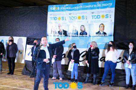Carbini: “Con una mirada puesta en el futuro, en nuestros hijos y para continuar con este proyecto Nacional y Popular de inclusión este domingo: boleta completa”