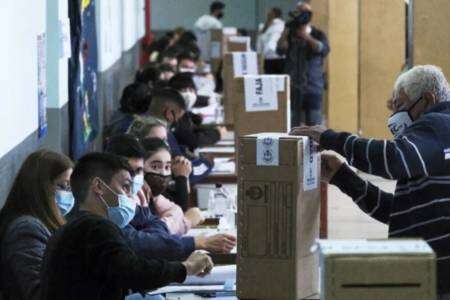 El Gobierno dio detalles sobre cómo será el nuevo protocolo para el 14: "Va a ser más rápida la emisión del voto"