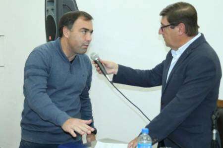 Gastón Gaspé juró como concejal y anunció que conformará una banca unipersonal