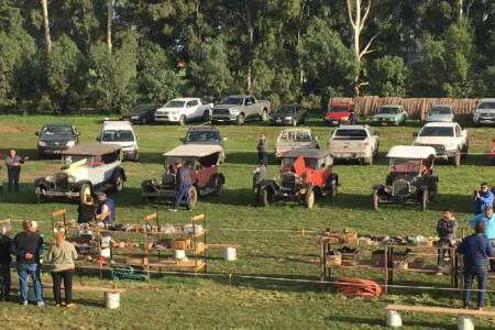 Quién era el excéntrico coleccionista de 250 autos históricos subastados en Tres Arroyos