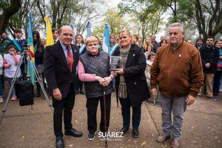Acto oficial por el 213° aniversario de la Revolución de Mayo