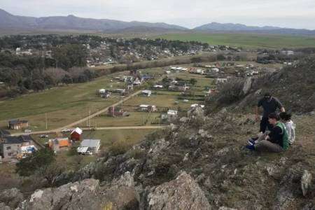 Comarca serrana: construirán escalinatas en el famoso cerro Ceferino 