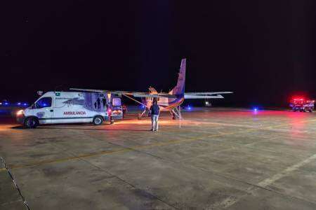 El balizamiento del aeródromo suarense posibilitó un nuevo vuelo sanitario durante la madrugada