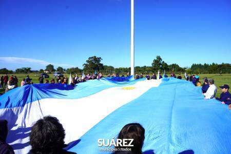 Coronel Suárez reafirmó su compromiso con la Memoria y la Soberanía en el acto por el 2 de abril