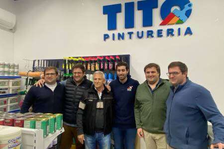 Pinturería Tito inauguró en la esquina de la pintura...