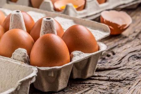 Un alimento altamente proteico, versátil y económico: El Huevo 