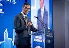 Pedro Sánchez anuncia que prohibirá el acceso a las redes sociales a menores de 16 años y otras cuatro medidas para retomar el control digital